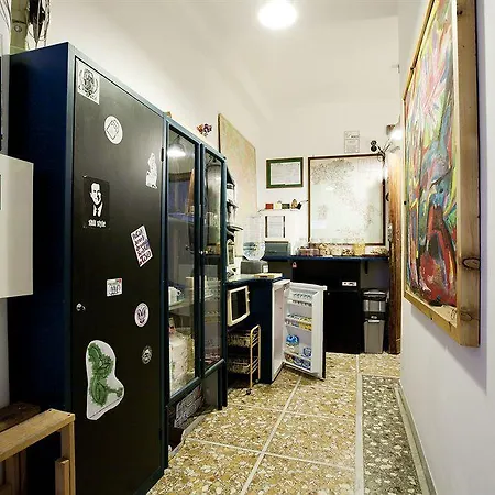 מלון Martini Bed